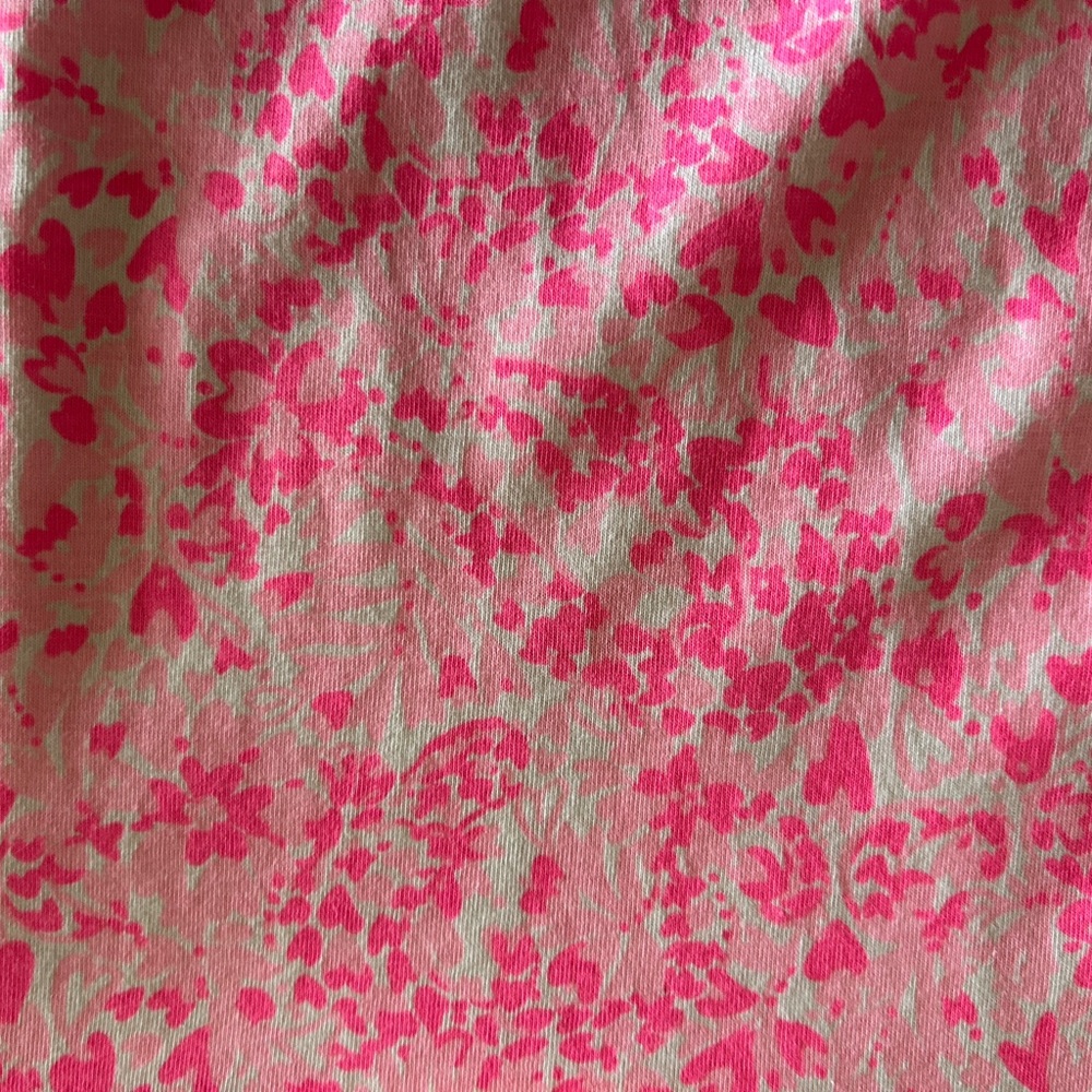 Lilly Pulitzer spring/summer dress. Pink/White heart pattern. Short sleeve.